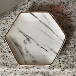 NWT Pier 1 jewelry dish